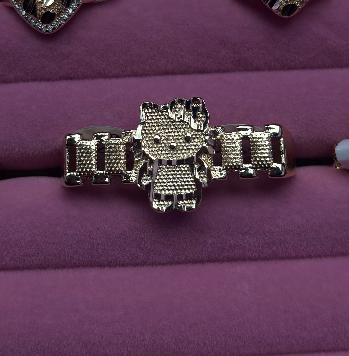 Hello Kitty Rolex 2 Finger Ring